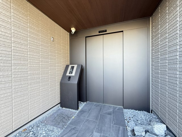 ベレオガーデンズ MiwaⅡのエントランス