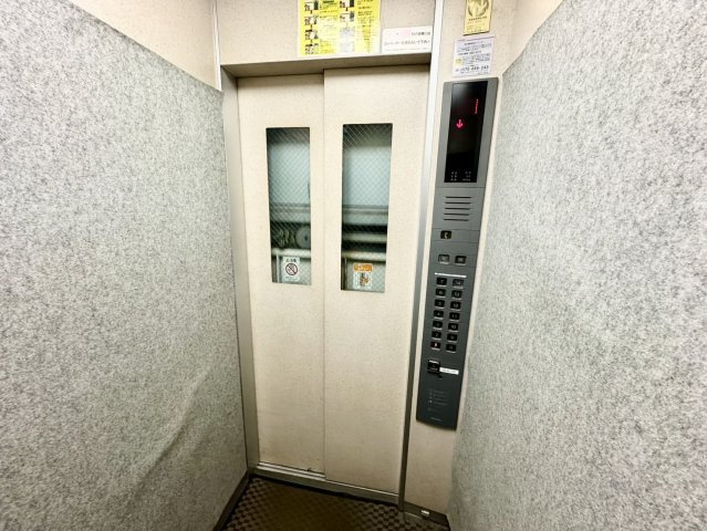 パークシティ泉中央セントラルコートのその他共用部分|エレベーター