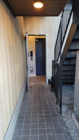 プロシード・ハピネスビルのエントランス