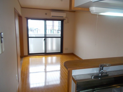 クレールコート Ⅱの居間・リビング