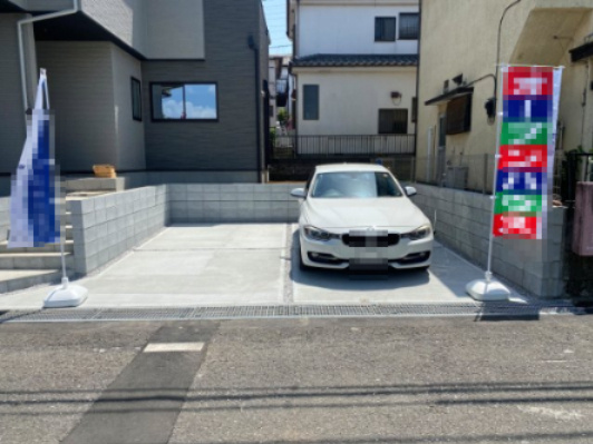 祝：成約済み　八王子市　緑町　新築戸建て　６期の駐車場|駐車２台以上可能な八王子市の戸建です。～仲介手数料無料☆八王子ひなた不動産～八王子市緑町　新築戸建て