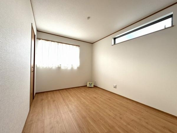 宮崎市太田１期ー２　新築戸建のバルコニー|【バルコニー】
雨の日も安心なインナーバルコニー！（同仕様写真）