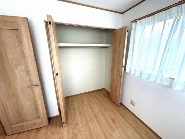 宮崎市太田１期ー２　新築戸建の玄関|【玄関】
豊富な収納力のシューズボックス完備！（同仕様写真）