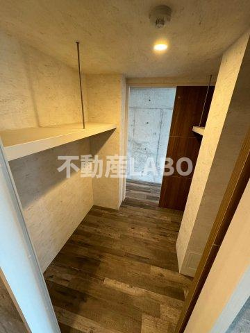 Wolf Pack Apartmentの収納