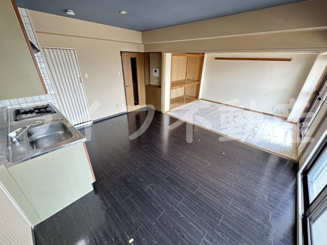 パルコート浅井の居間・リビング