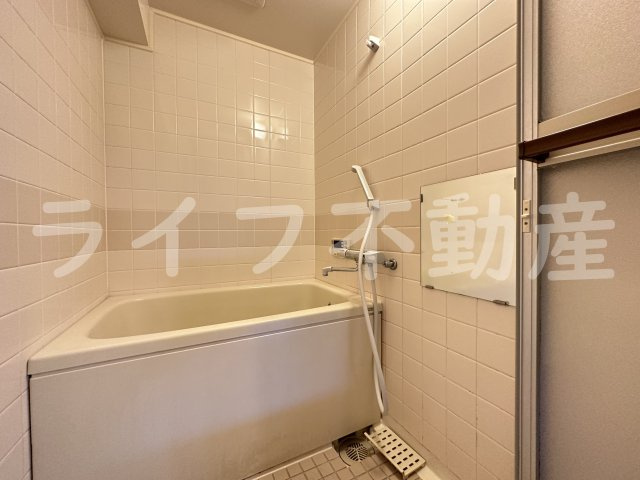 パルコート浅井の浴室