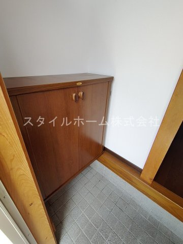 タウンハウス藤沢　Aの玄関