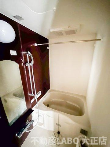 ファステート難波グランプリの浴室