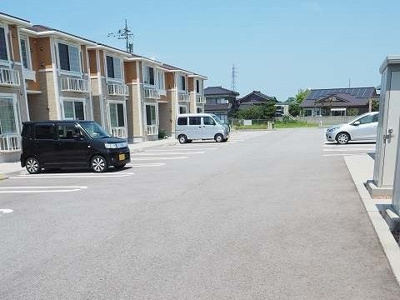 【駐車場】 | アルペングローⅠ