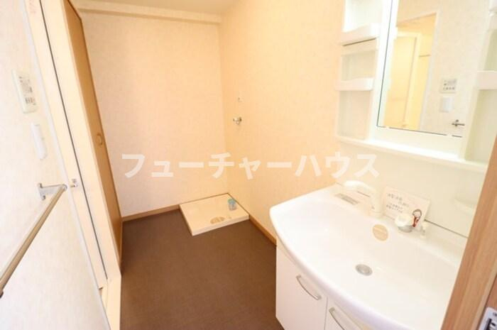 エミネンス大町の洗面所