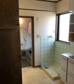 中古戸建の独立洗面台