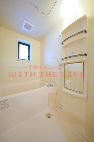 フォブール合川【キャッシュバック対象】の浴室|落ち着いた空間のお風呂です