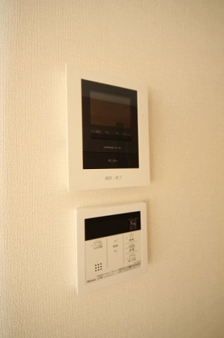 White　Shellのセキュリティ|カメラ付インターホンです