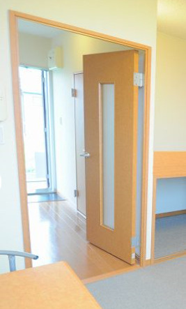 【玄関】 | 椎の実2