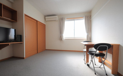 【内装】 | 椎の実2