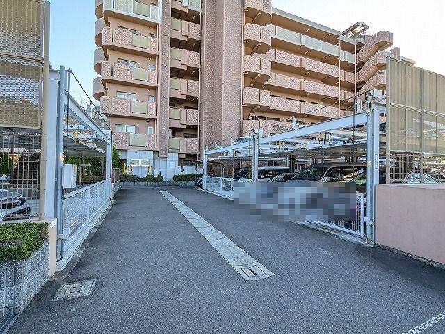 ランフォルセ枚方パークガーデンの駐車場|駐車場
■物件内覧・資金計画相談・住宅ローン相談、リフォーム相談、お問合せ受付中■
※当日・翌日のご内覧、ご相談はお電話でのお問合せがスムーズです！