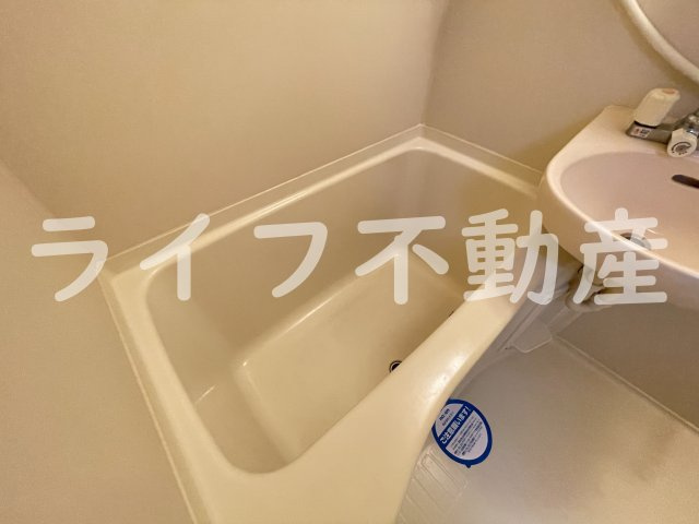 サンモールの浴室|日々の疲れを癒すお風呂付です