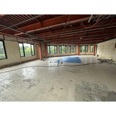 ウィスタリアの内装