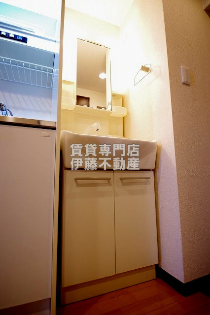 ブルームライフ黒川（旧クレジデンス黒川）の独立洗面台