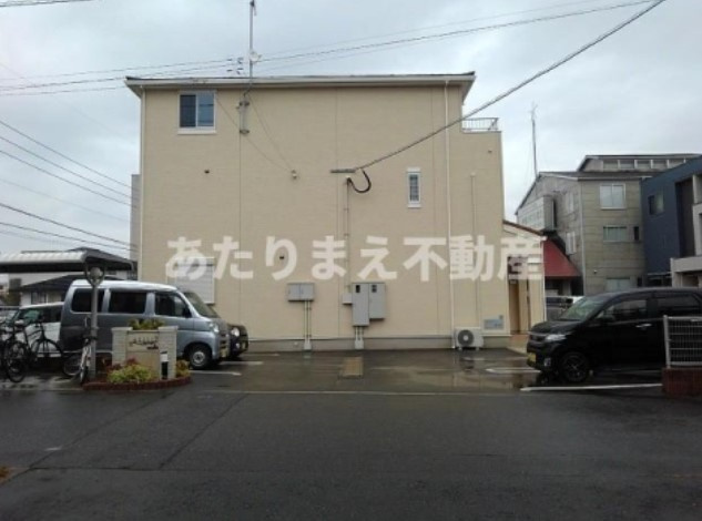 シュティルの駐車場