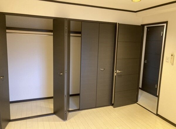 プロミネント石薬師の寝室