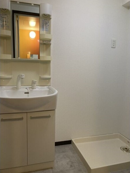 プロミネント石薬師の洗面所