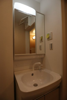 【洗面所】 | コティ大久保 | 洗面台