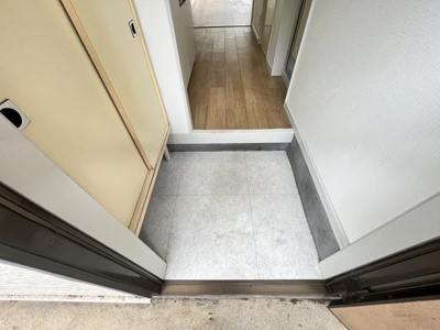 【玄関】 | エステート光が丘