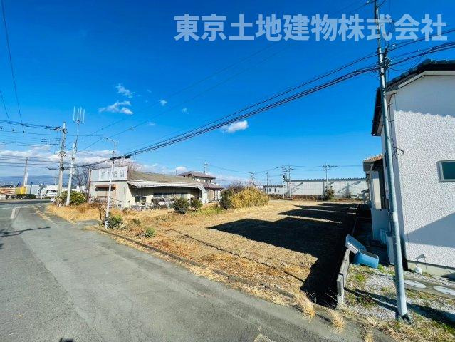 コンフォートヒルズ前橋宮地町１期２号地の前面道路含む現地写真