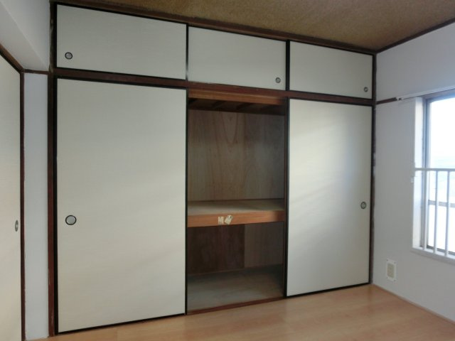 グレースタカツキ　2号棟の収納