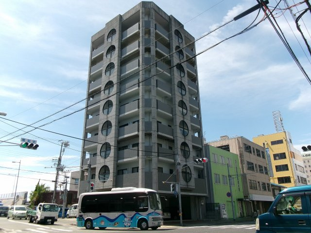 メゾンイヤサカ