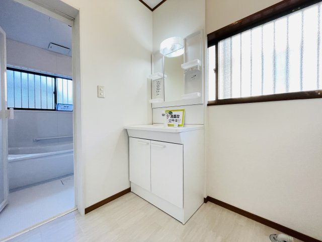 【独立洗面台】 | 熊谷市肥塚　中古戸建