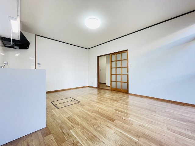 【居間・リビング】 | 熊谷市肥塚　中古戸建