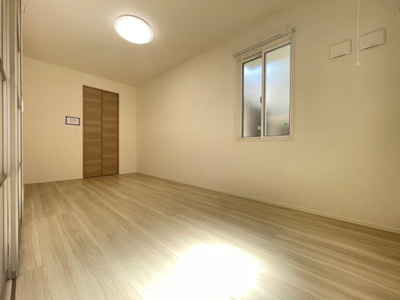 【寝室】 | クオーレ神和