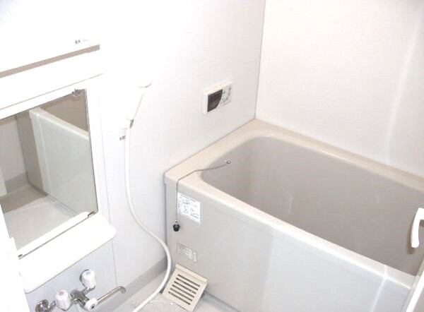 ＥＳヒルズの浴室