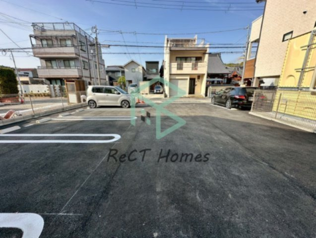 ルグラン龍野の駐車場