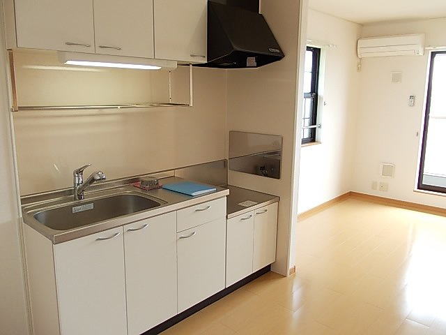 メゾン・ルミエールＥのキッチン