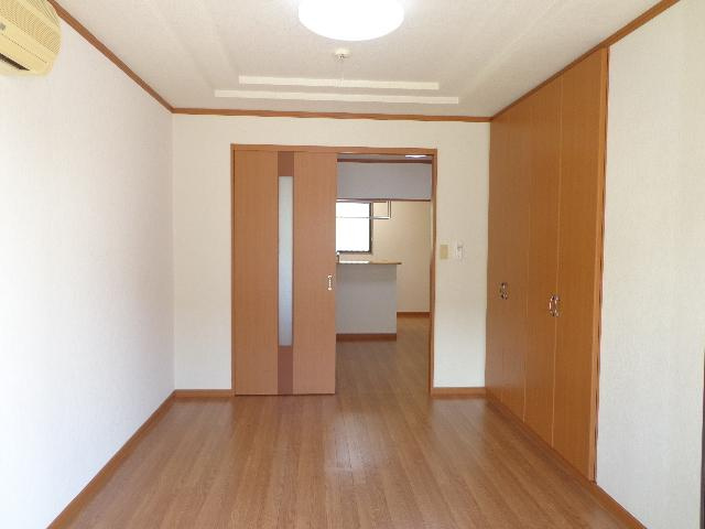 メゾン・エトワールの内装|洋室