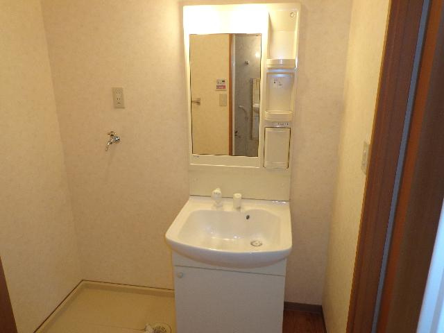 メゾン・エトワールの洗面所|洗髪洗面化粧台