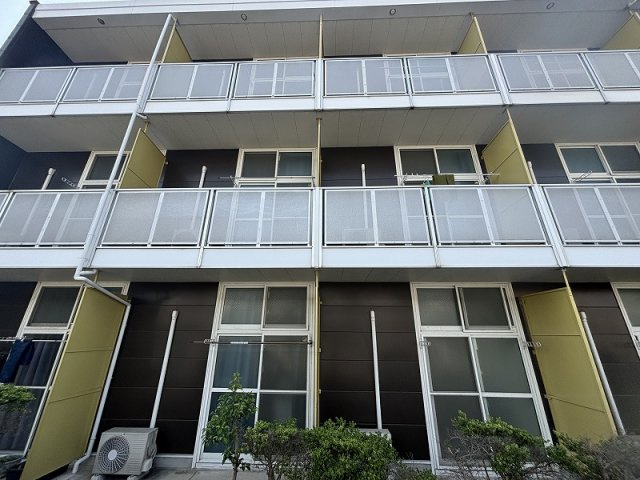 レオパレス長府東の外観