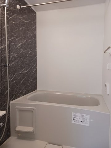 リュウオウの浴室