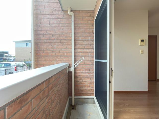 ウィステリア王司２番館のその他|ベランダ