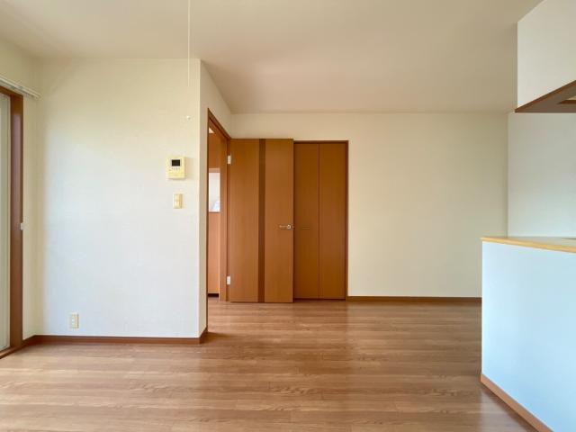 ウィステリア王司２番館の居間・リビング|リビング