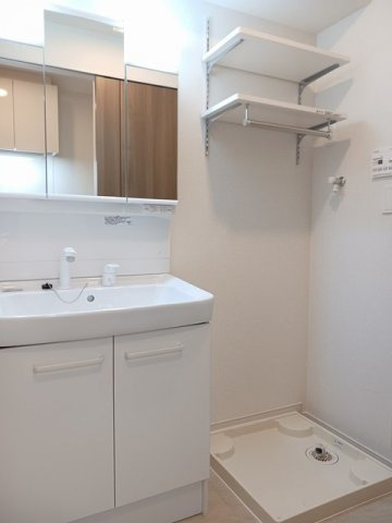 エクラスの洗面所