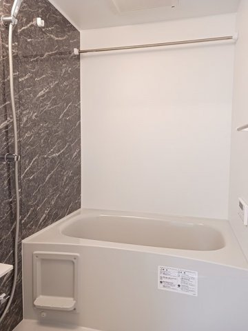 エクラスの浴室