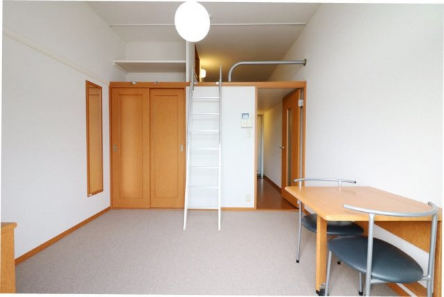 レオパレスプラナトピアの寝室|備品や設備仕様は号室等により異なります現地をご確認下さい。