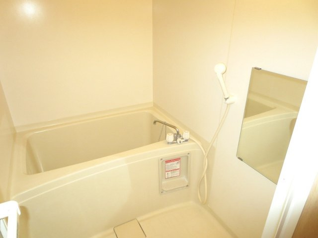 レオパレスしおかぜⅡの浴室