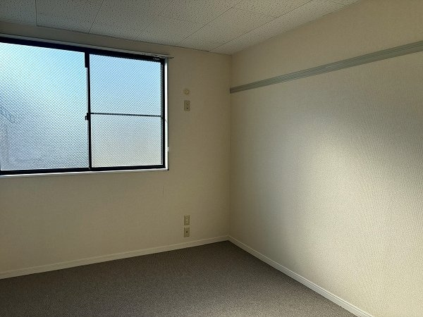 レオパレスエバーグリーンの寝室|備品や設備仕様は号室等により異なります現地をご確認下さい。