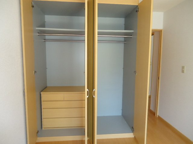 メゾン・エクセルの収納|収納（洋室）