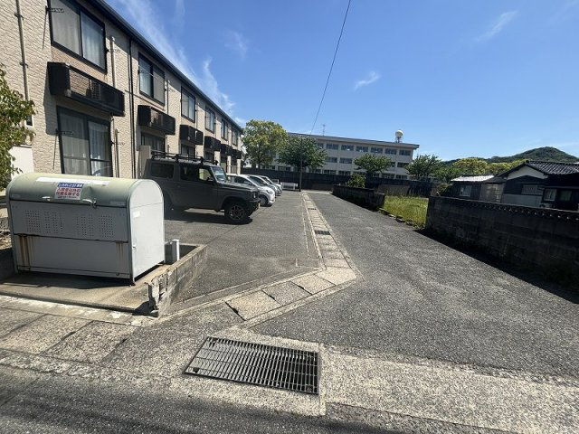 レオパレスメゾンセントプレチアのその他